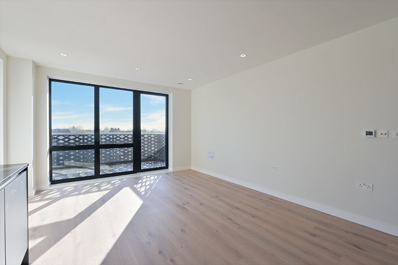 Property photo 3 of 16 Bedroom 3