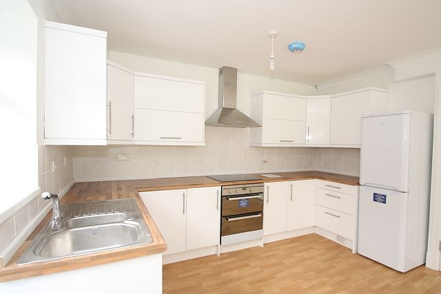 Property photo 2 of 3