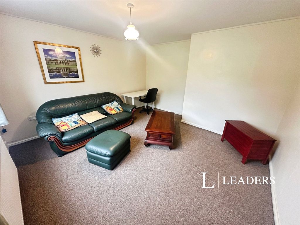 Property photo 1 of 20 Picture No. 37