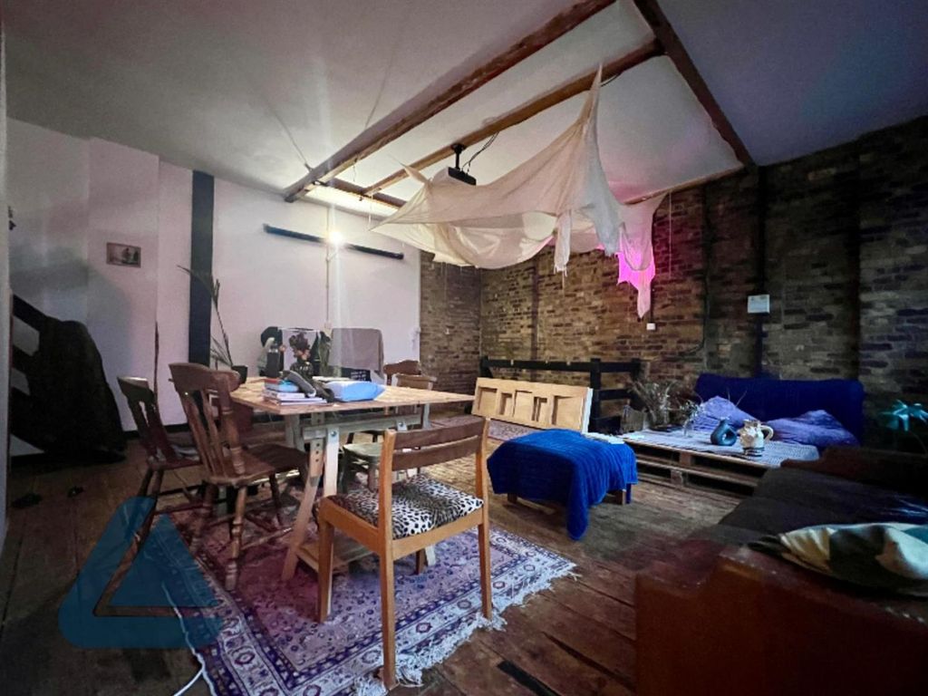 Property photo 2 of 16 Whatsapp Image 2025-12-18 At 3.34.24 Pm 2.Jpeg