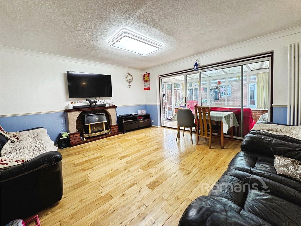 Property photo 2 of 13 Living