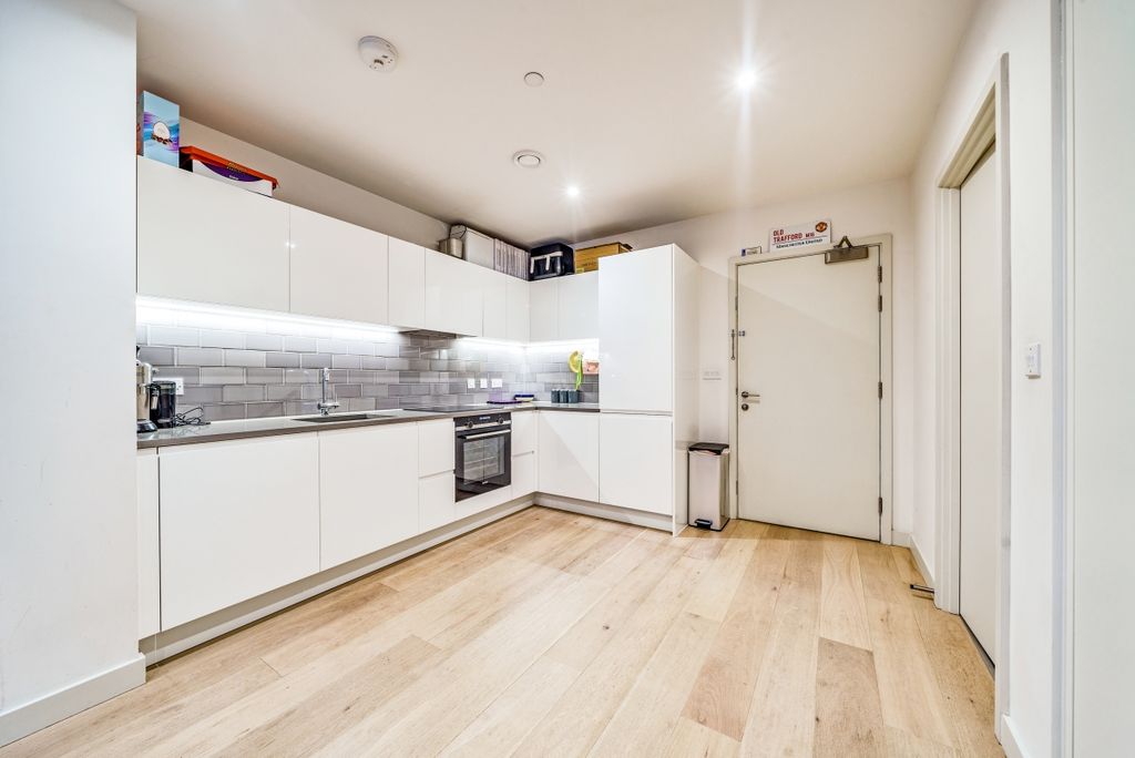 Property photo 1 of 18 1260546 (17)