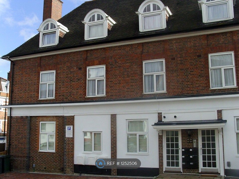 Property photo 1 of 8