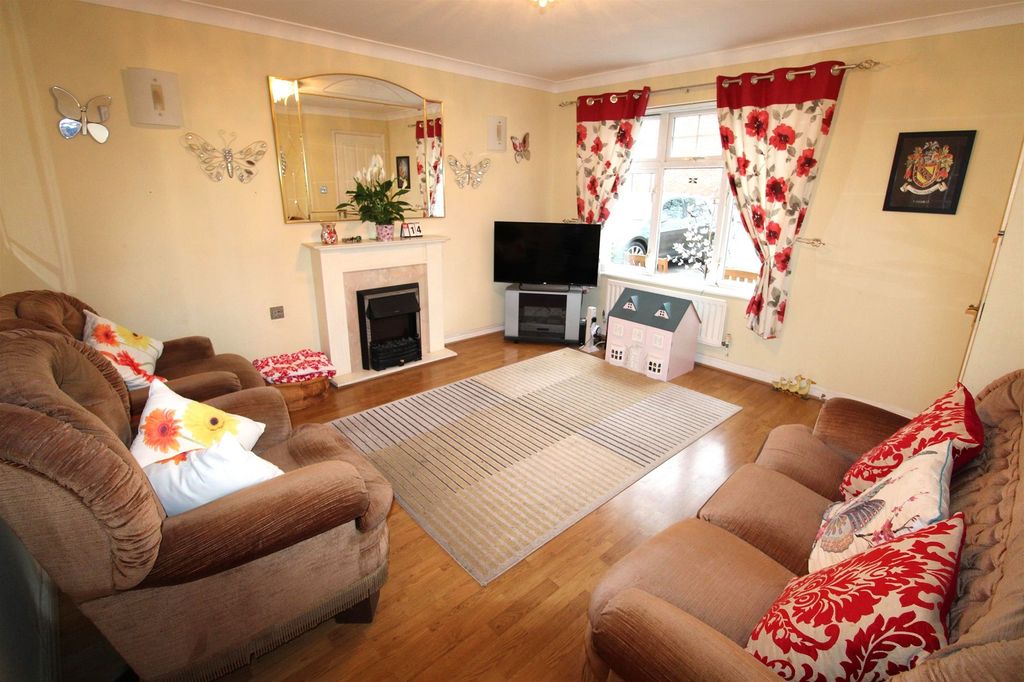 Property photo 2 of 17 Not Specified