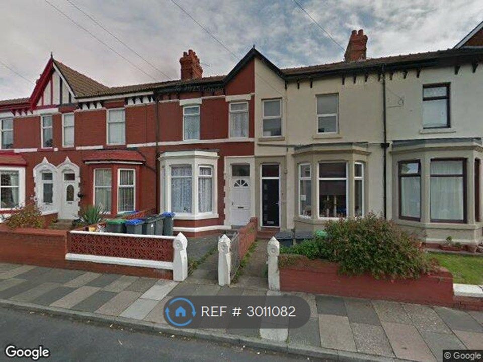 Property photo 2 of 11