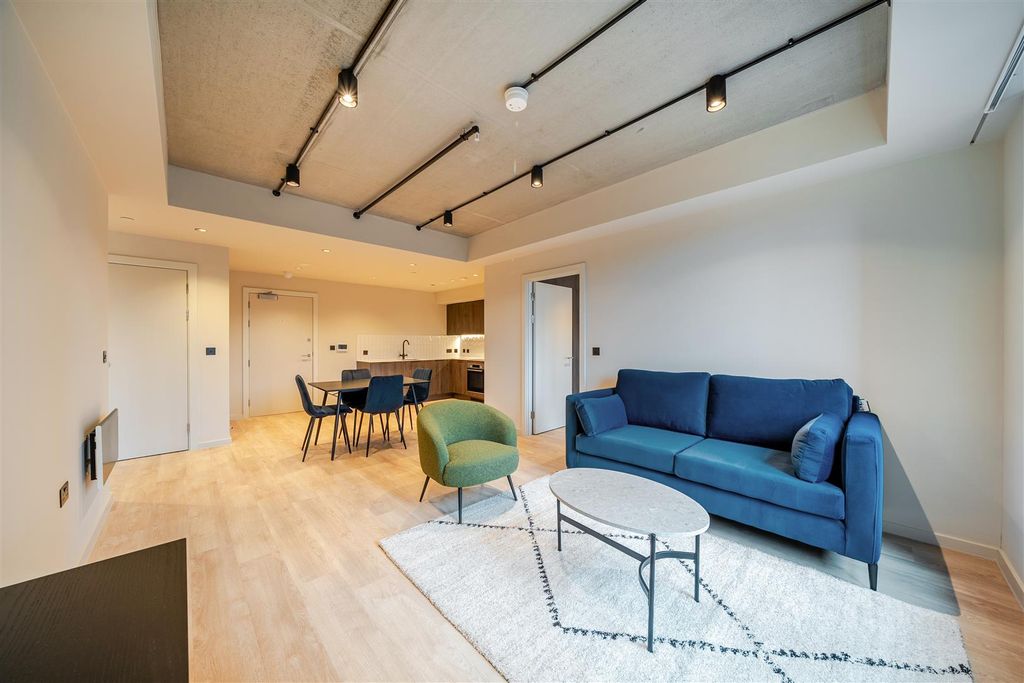 Property photo 3 of 14 1425788-4-69B878E20F37d.Jpg