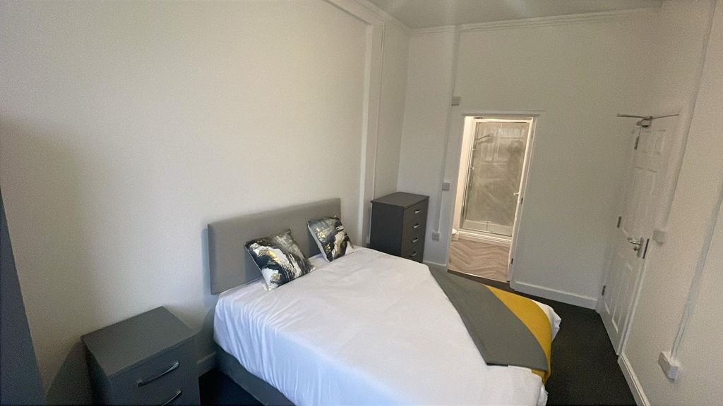 Property photo 2 of 8 Whatsapp Image 2025-01-17 At 09.12.27 - Copy.Jpeg