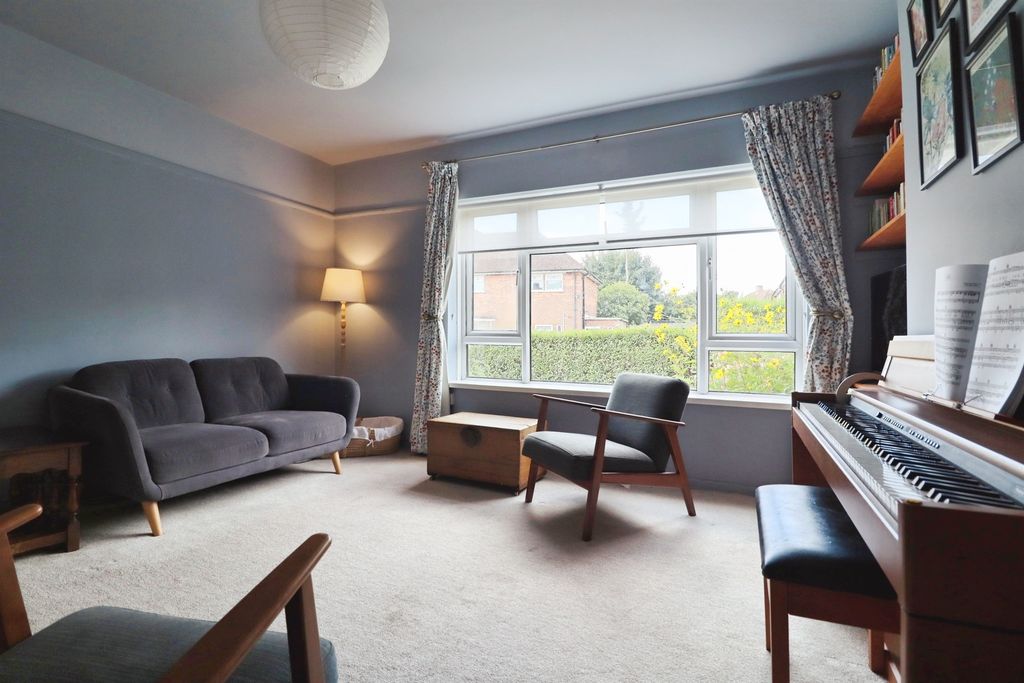Property photo 2 of 15