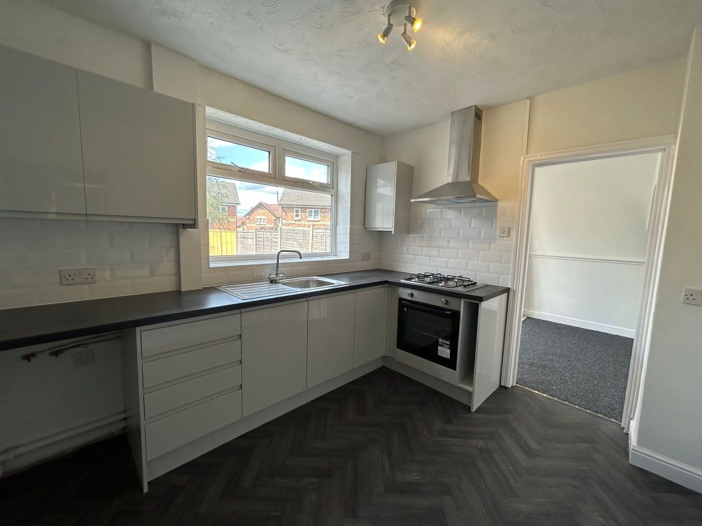 Property photo 2 of 11 Photograph 2