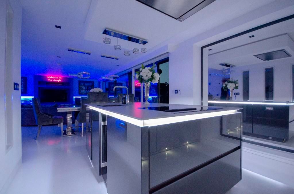 Property photo 3 of 26