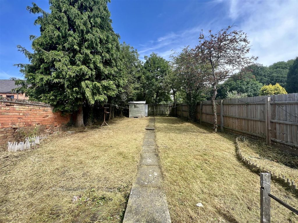 Property photo 2 of 10