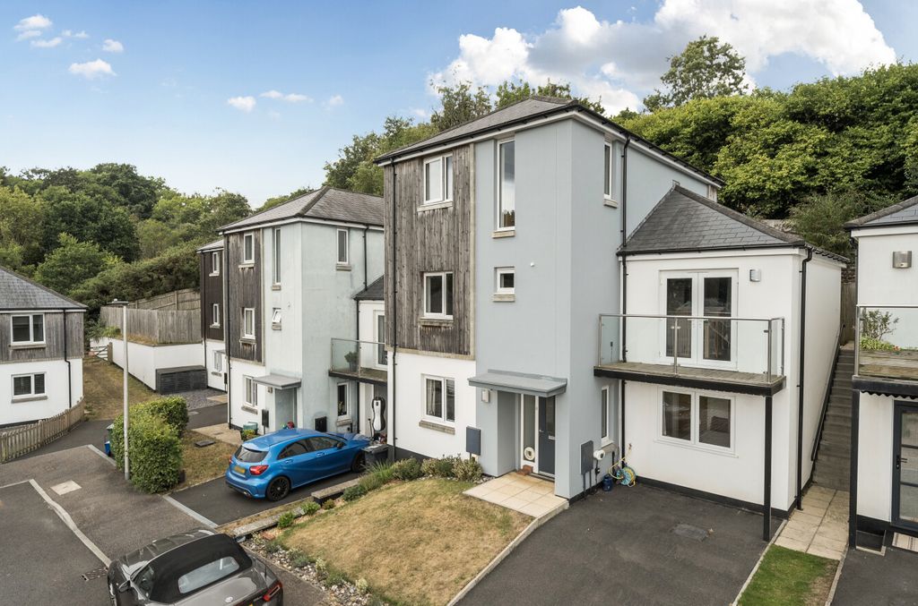 Property photo 1 of 24 1340810-2-68A6060...