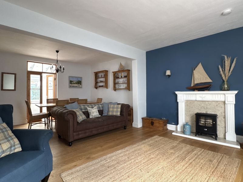 Property photo 2 of 11 Photo 7