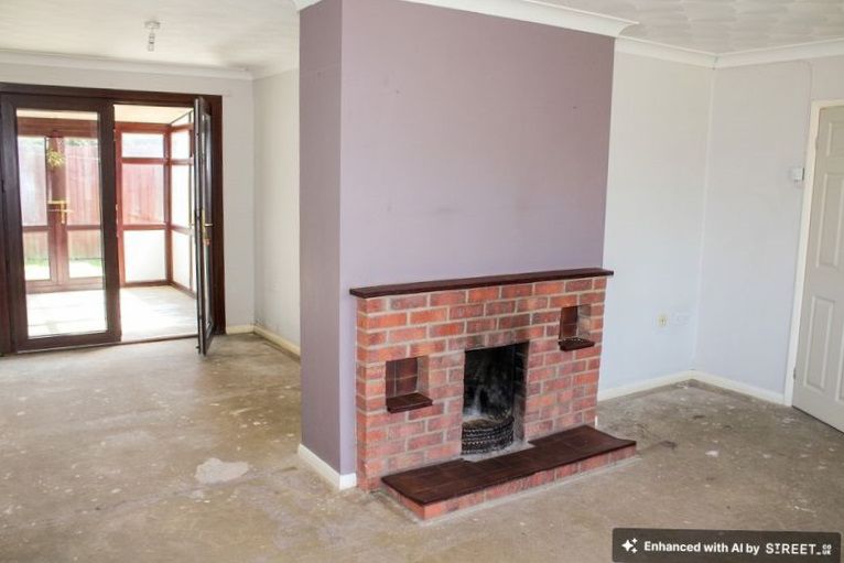 Property photo 2 of 12