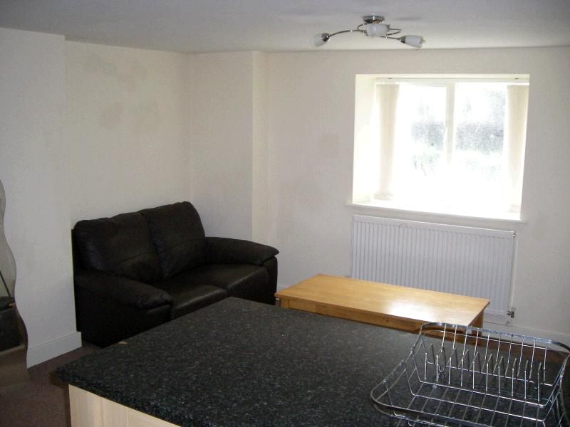 Property photo 3 of 5 Photograph 1