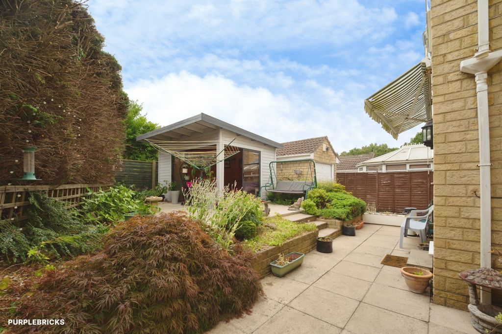 Property photo 3 of 29