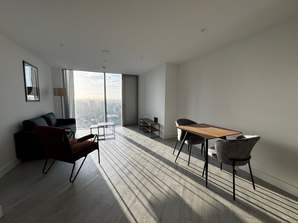 Property photo 3 of 31