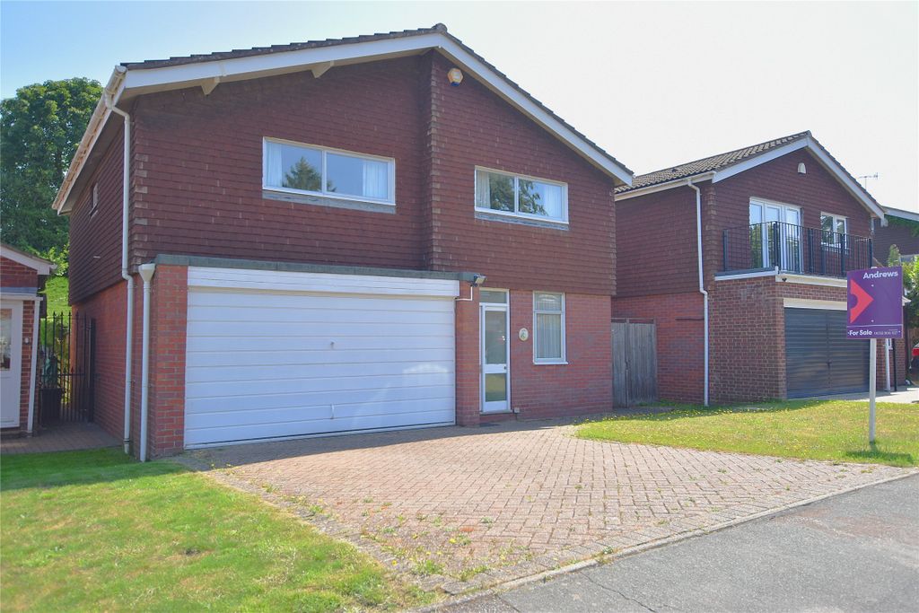 Property photo 1 of 18 Picture No. 24