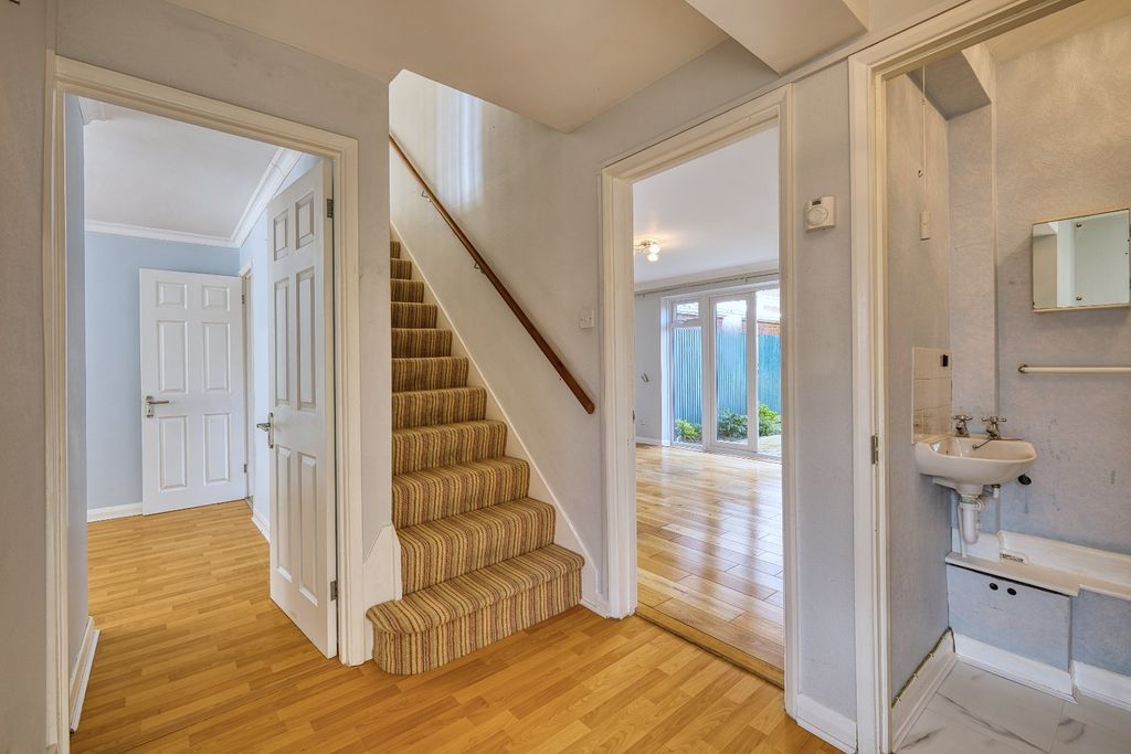 Property photo 2 of 13 Picture 2