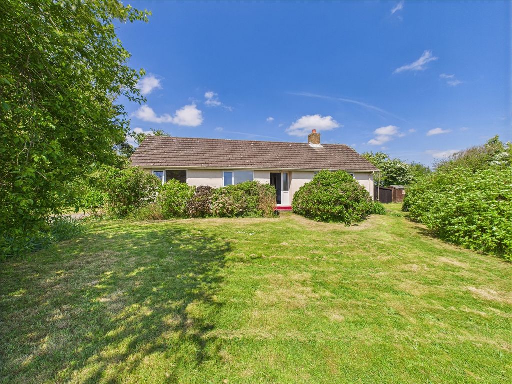 Property photo 2 of 30