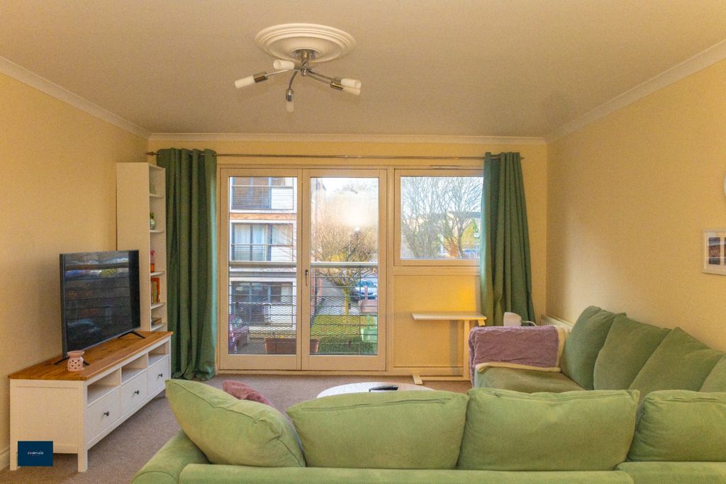 Property photo 3 of 20 Photo 3