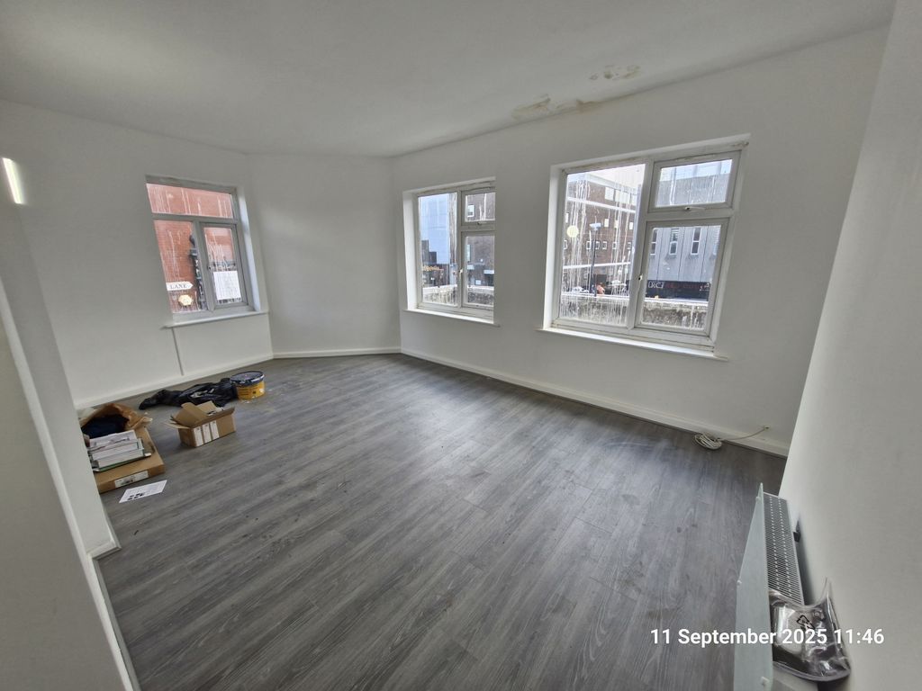 Property photo 2 of 5 Studio - Living Room And Bedroom Together