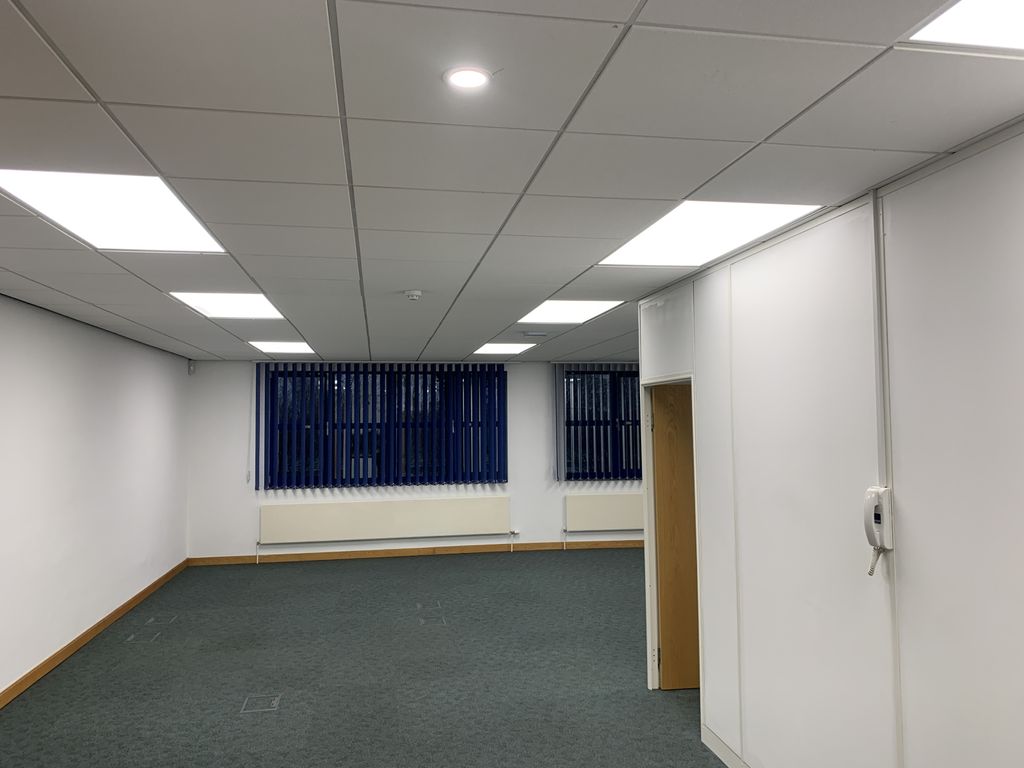 Property photo 3 of 7 Gallery