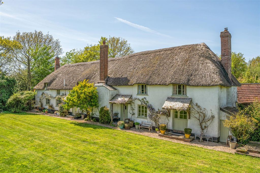 Property photo 1 of 32 1