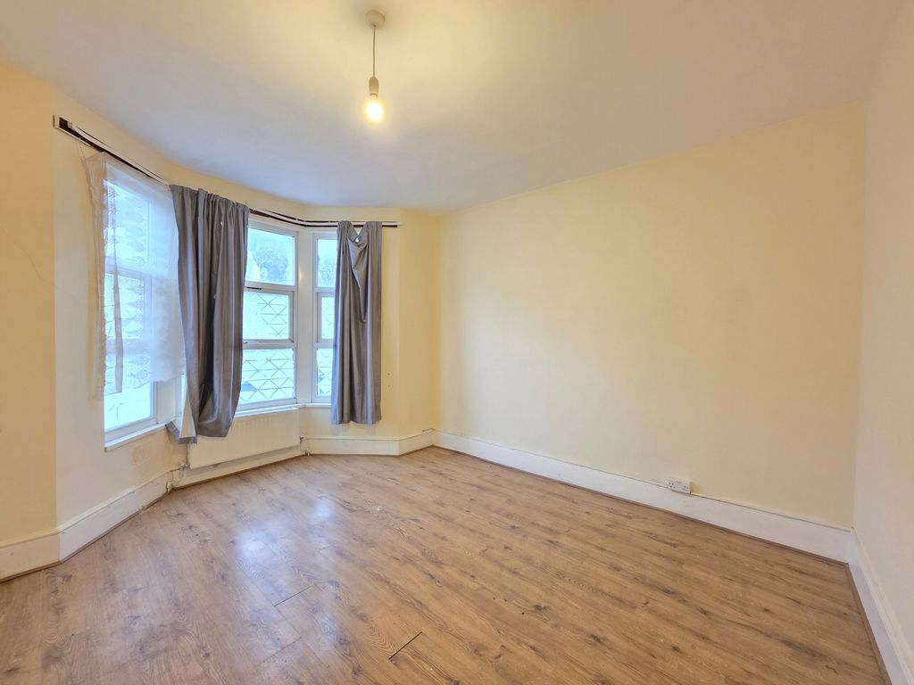 Property photo 2 of 26 Photo 2