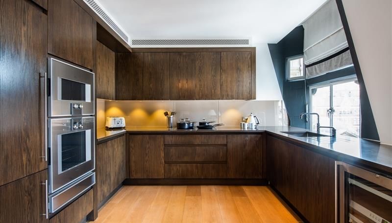 Property photo 1 of 12 Kitchen.Jpg