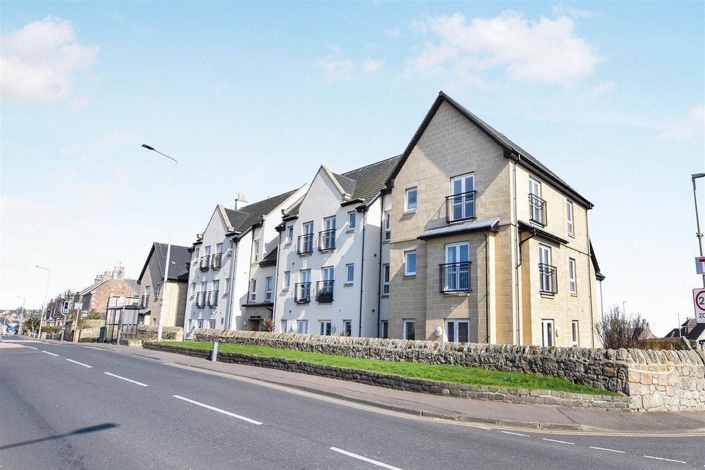 Property photo 1 of 23 Beaconcourt15Bc.Jpg