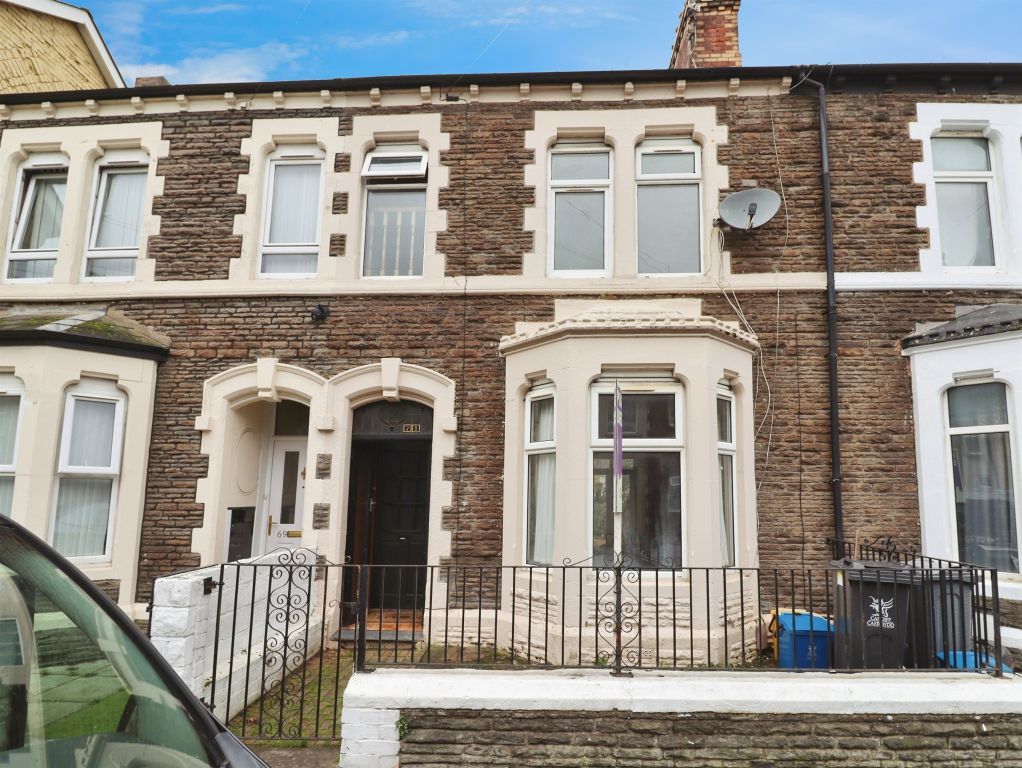 Property photo 1 of 17