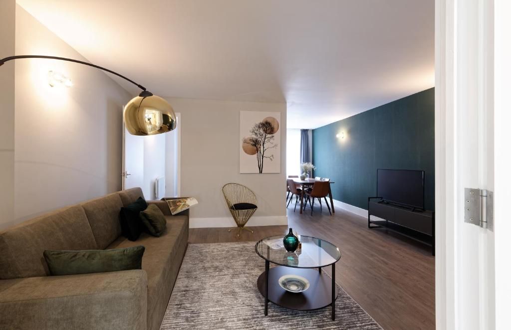 Property photo 2 of 6