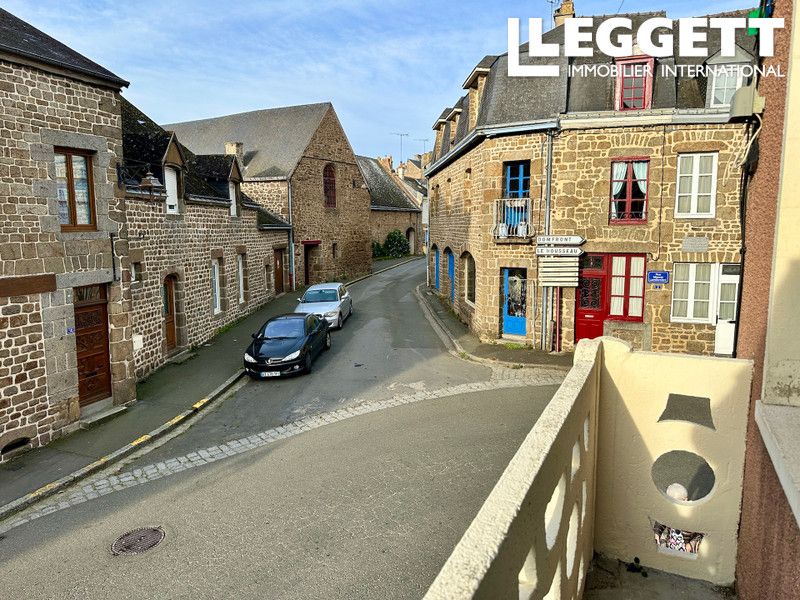 Property photo 2 of 10