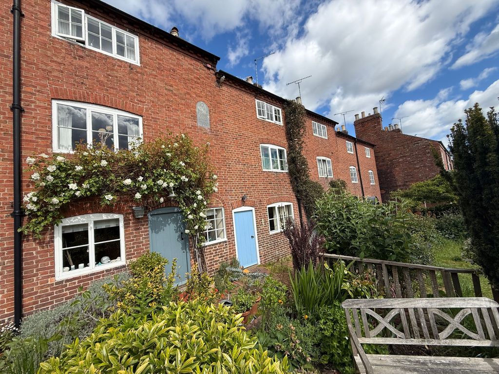 Property photo 3 of 21 6