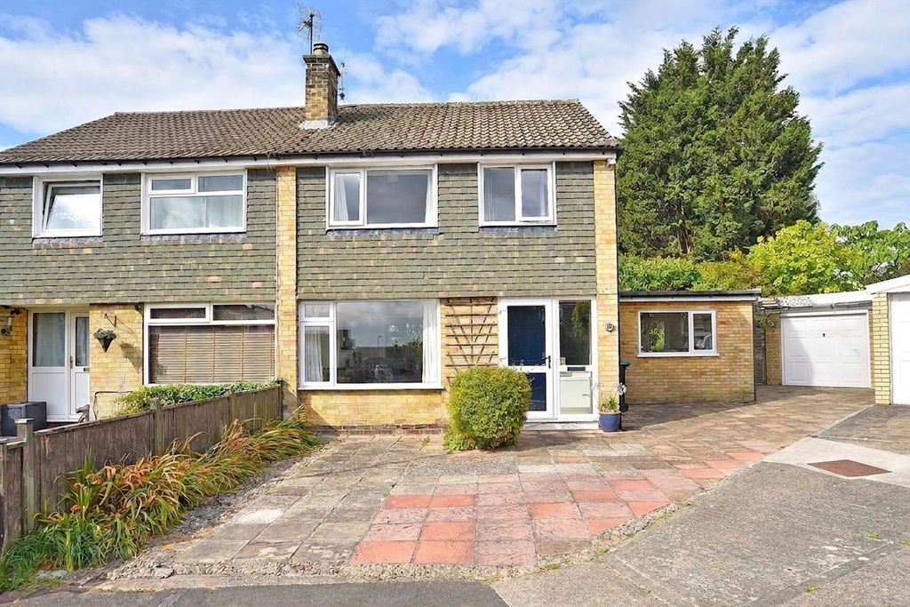 Property photo 1 of 20