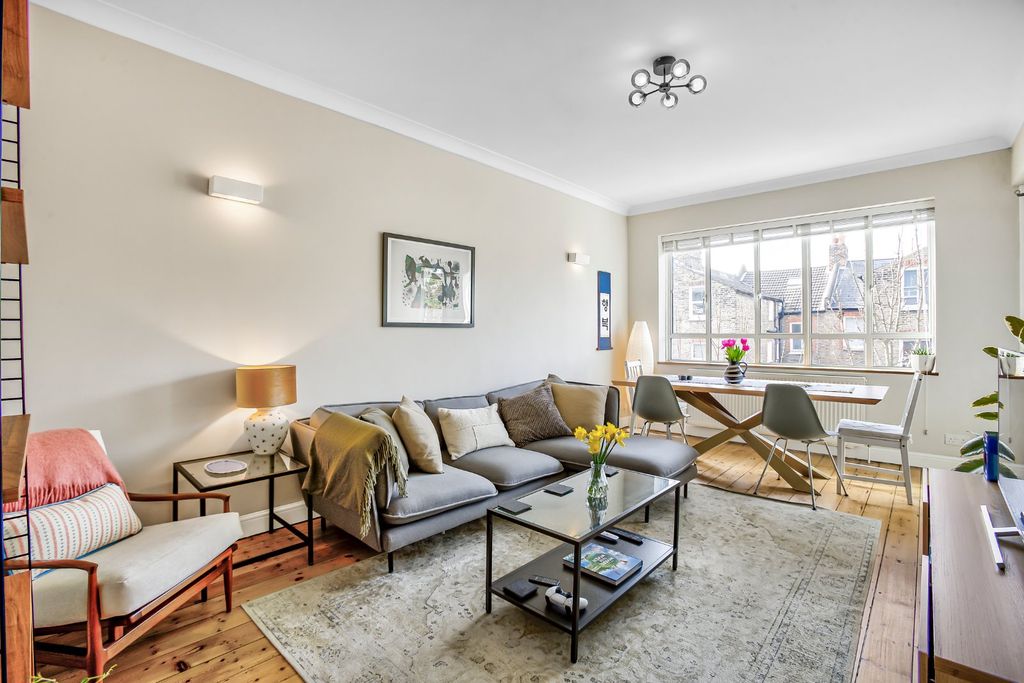 Property photo 1 of 16 Picture No. 08