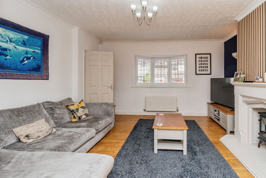 Property photo 3 of 24