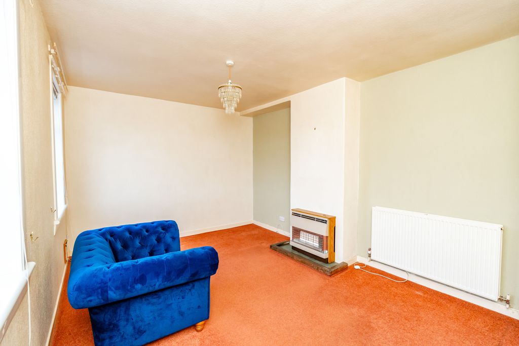 Property photo 2 of 25 Property Image 2