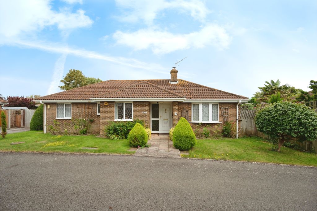 Property photo 1 of 17 Photography