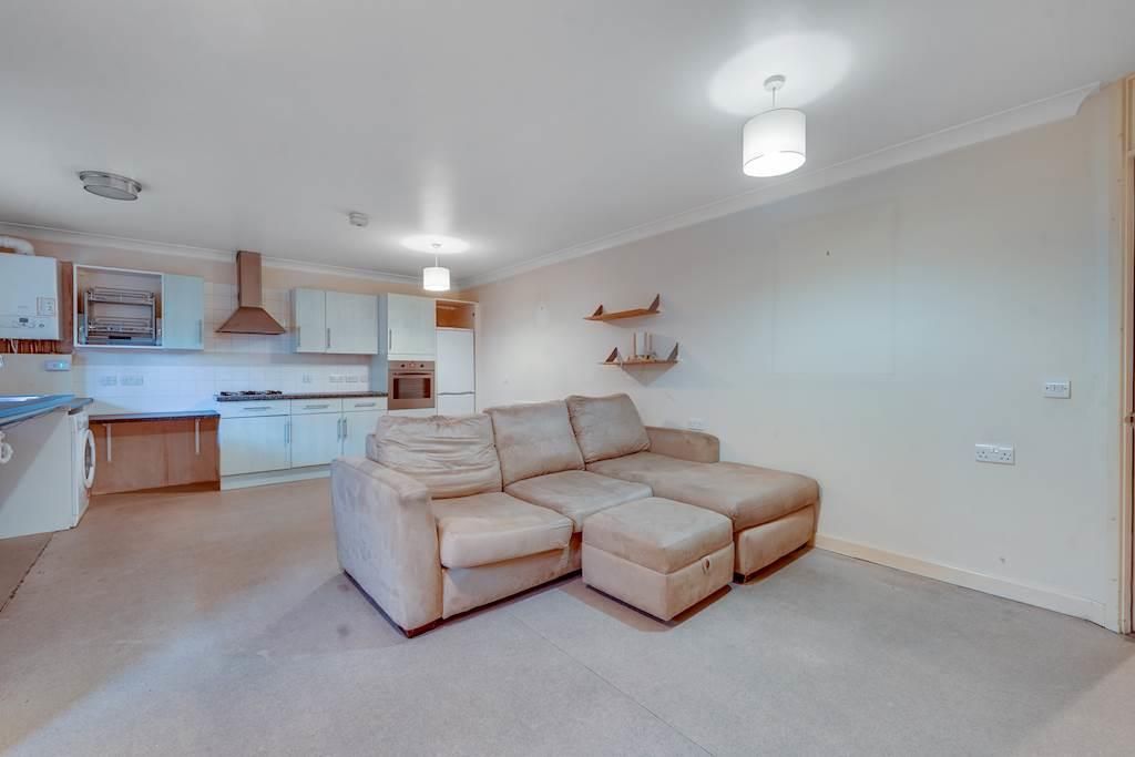 Property photo 1 of 9 08-d93Ajus01688-Small.Jpg