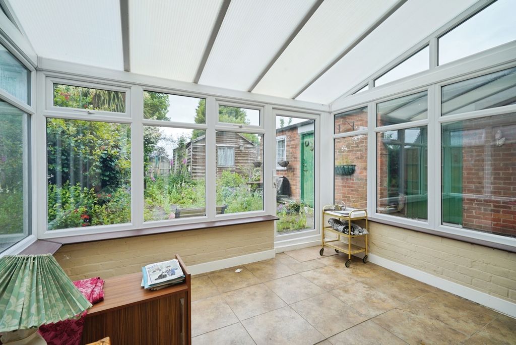 Property photo 2 of 20 Pbox-Img.Jpg