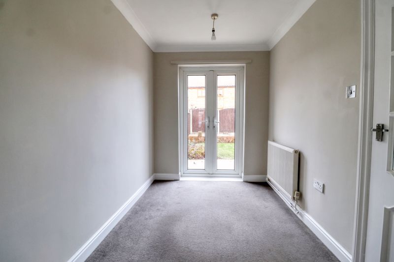 Property photo 3 of 12 Dining Room