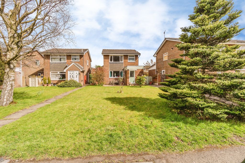 Property photo 1 of 14