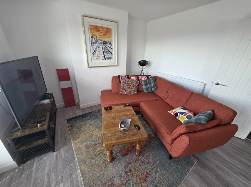 Property photo 2 of 6