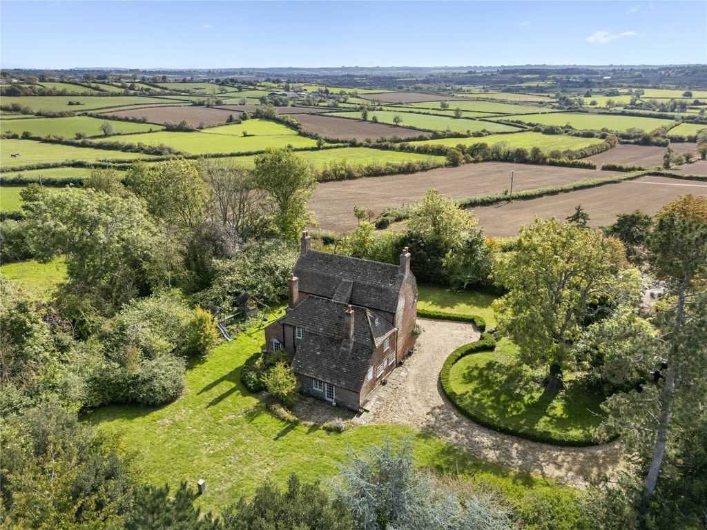 Property photo 1 of 26 Picture No. 02