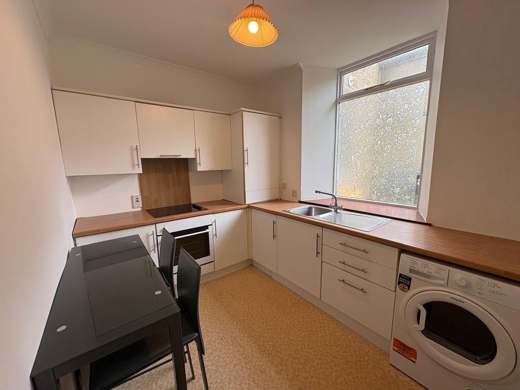 Property photo 3 of 4 Picture No. 04