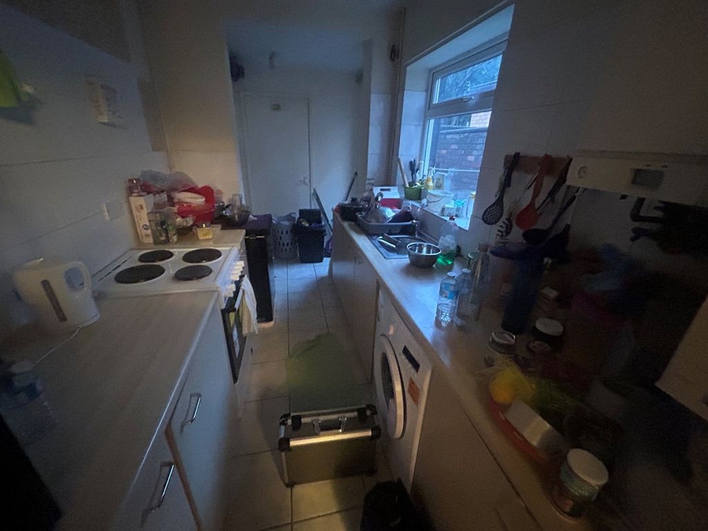 Property photo 3 of 4