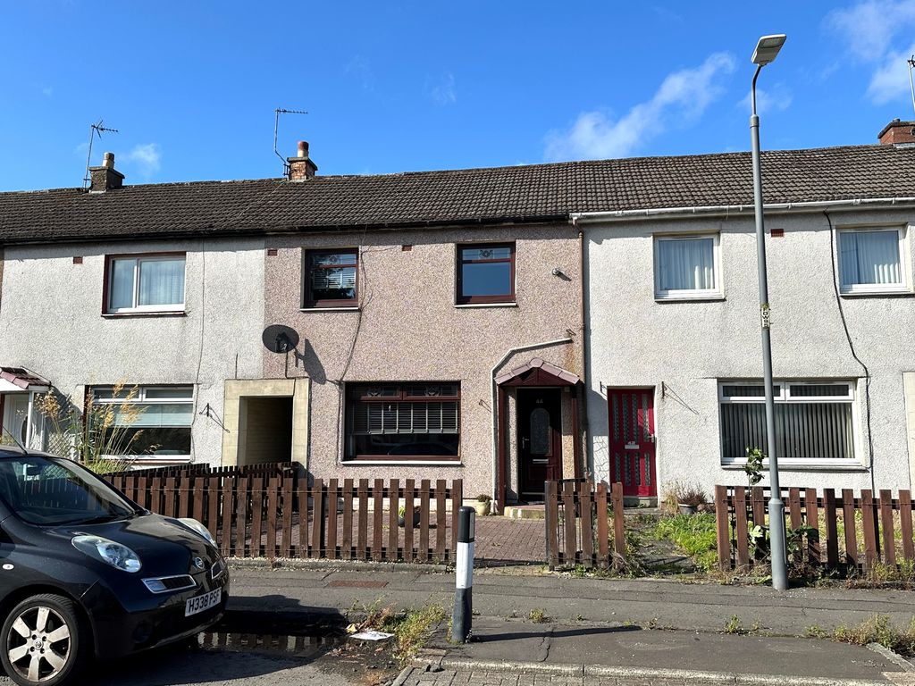 Property photo 1 of 12