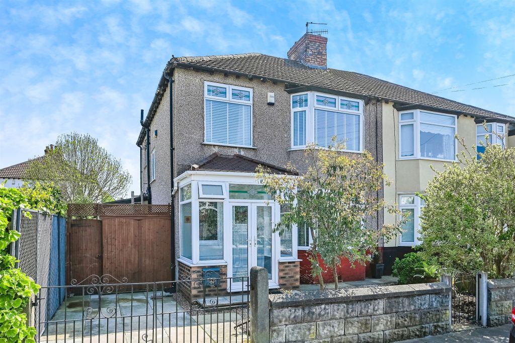 Property photo 1 of 16